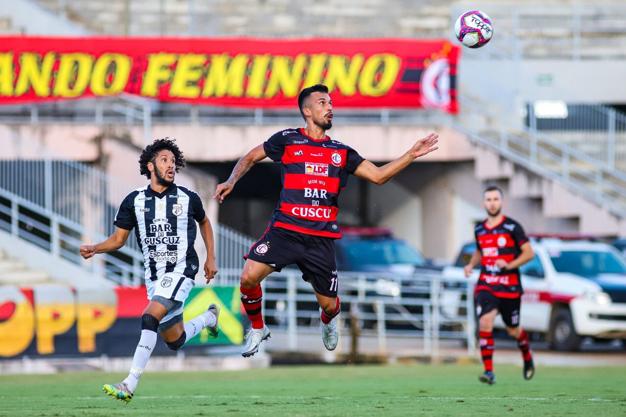 Mês decisivo - Ypiranga Futebol Clube